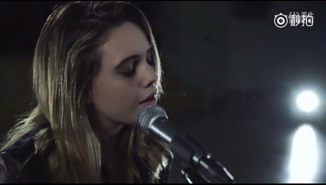 为什么外国人<em>黄头发</em>黑眉毛就很好看,但是亚洲