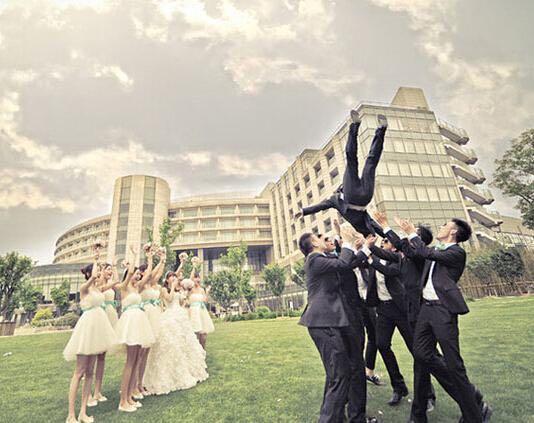 做伴郎的服侍需要<em>注意什么</em>,例如可以<em>穿马甲</em>吗