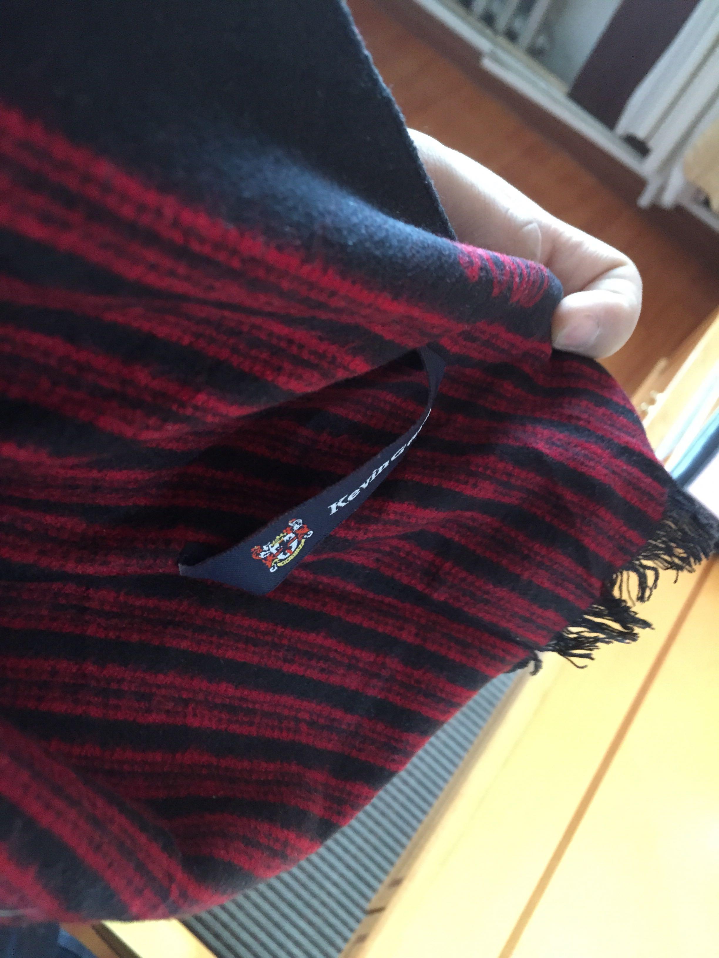 caesar的羊绒围脖和鄂尔多斯的羊绒围脖哪个好