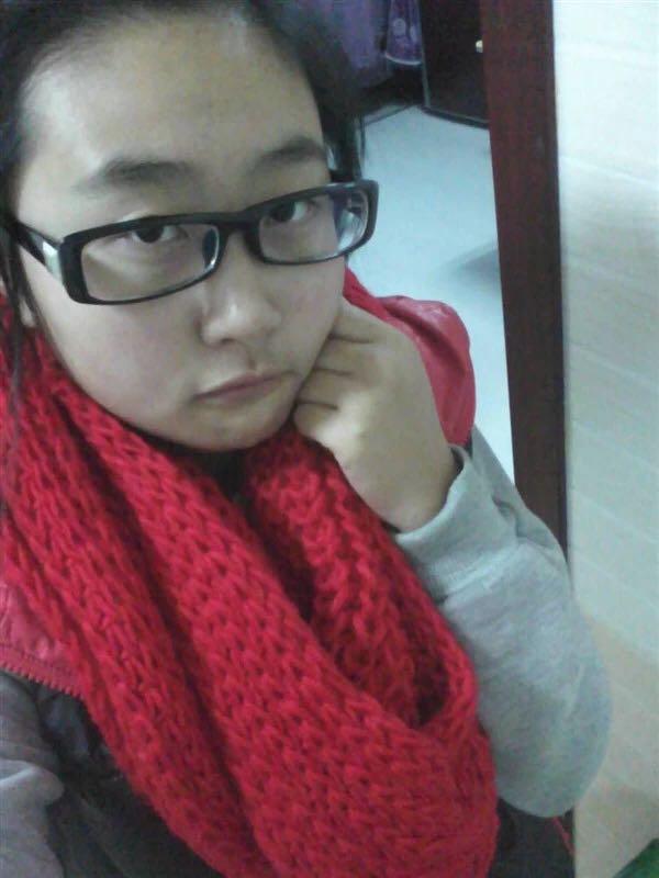 十八岁的女大学生,应该如何在外表方面提高自己?