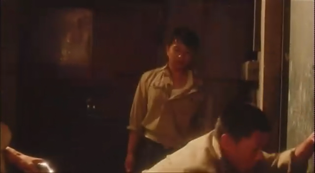 阳光灿烂的日子打架片段 3bfd0a0e0bd61f9ff53019502f8b4a82_r.png