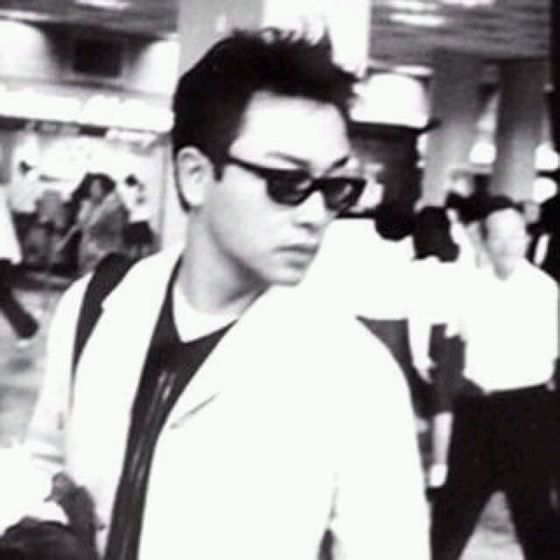 如何评价张国荣的长相? - 匿名用户的回答 - 知