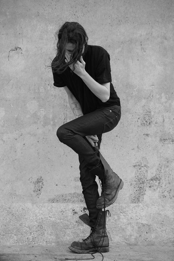 腿长偏瘦的人适合哪些品牌的男装长裤?