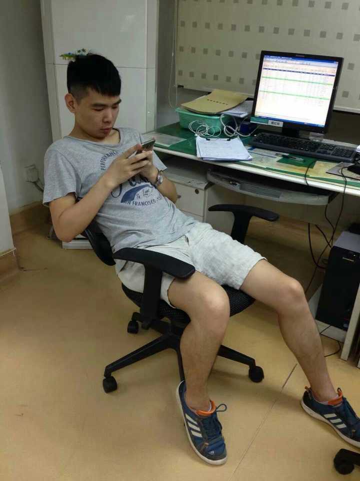 男生如何让自己的腿变得好看?