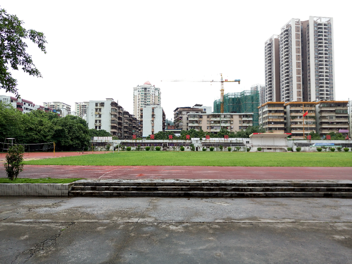 在惠州八中就读是一种怎样的体验?