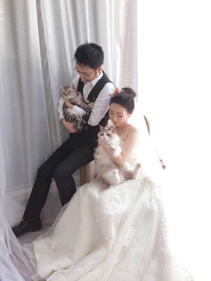 7月26日,带着儿子们拍婚纱照.