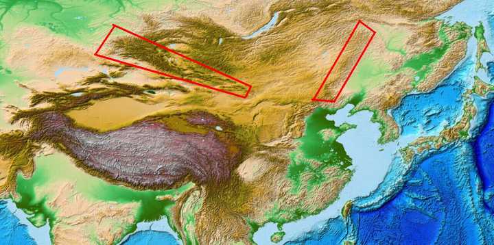 东亚大陆地形图,东西两端的大兴安岭和阿尔泰山分别形成了蒙古高原的