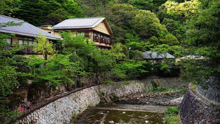 有没有日本乡村小镇可以推荐旅游的啊?