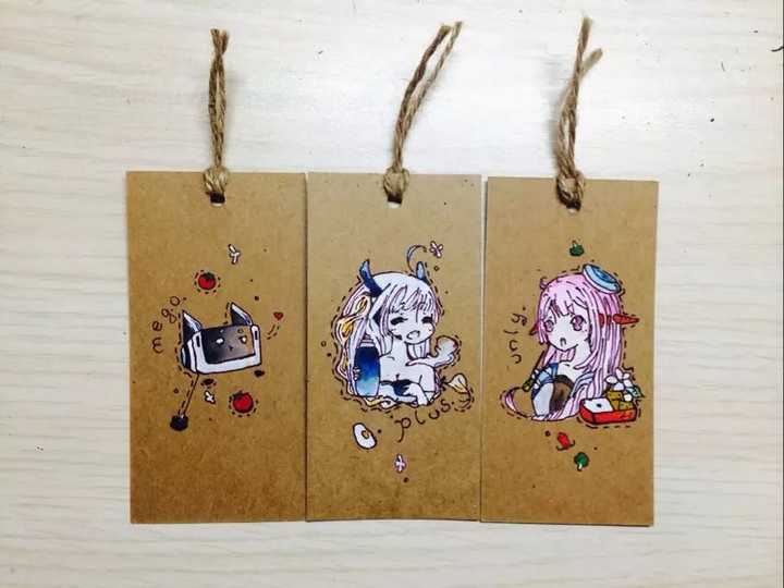如何用简易材料手工制作一枚精美的书签?
