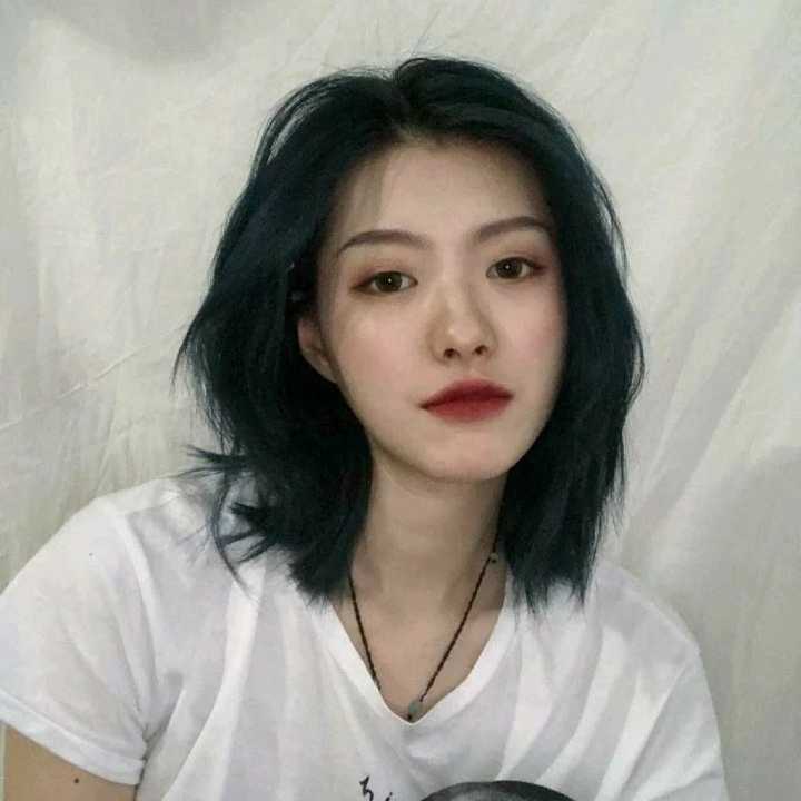 有哪些适合女生微信使用的头像?