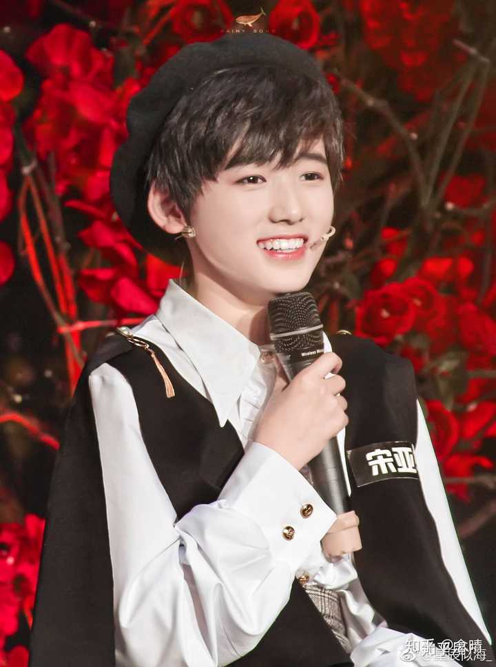 时代峰峻里一团二团的颜值top是谁