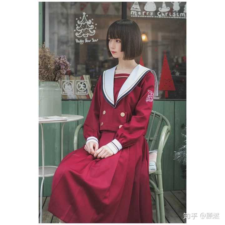 有哪些美貌的红色jk制服推荐吗(全方面的衬衫 水手服