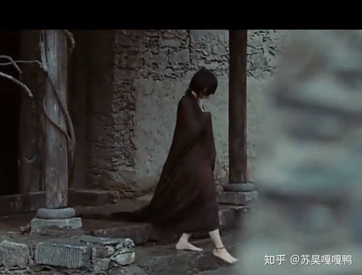 13.《杀生》:马寡妇,演员是余男(她真的太美了)呃.她是个美丽的哑巴.