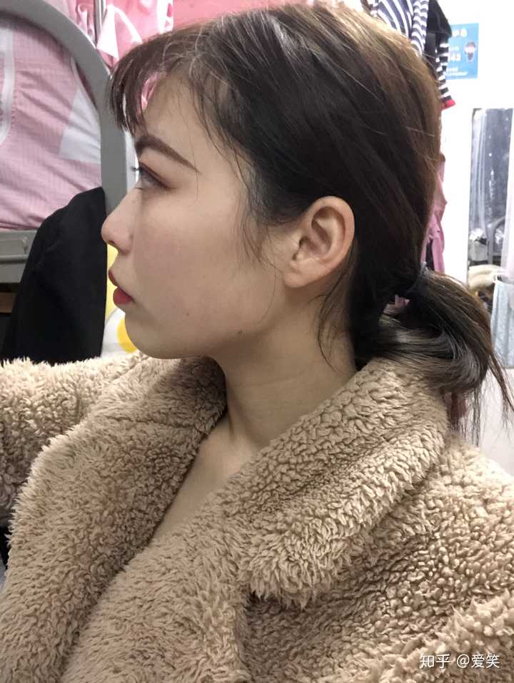 侧脸丑而正脸好看是一种什么体验?