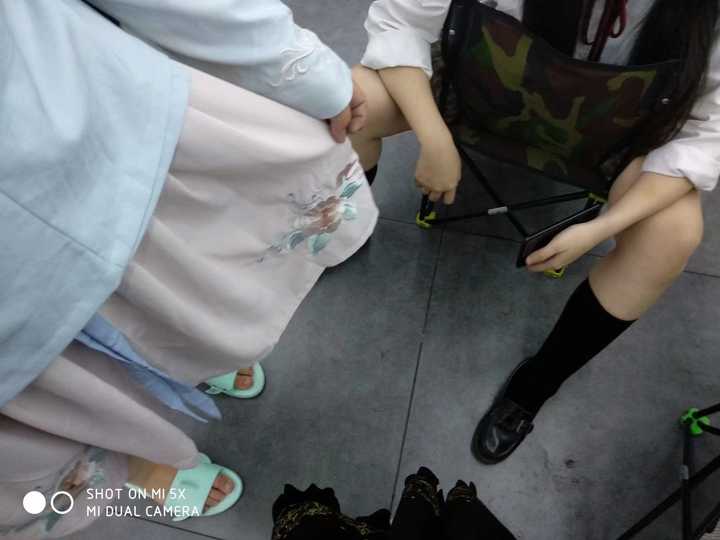 女生怎么看待男生穿裙子?