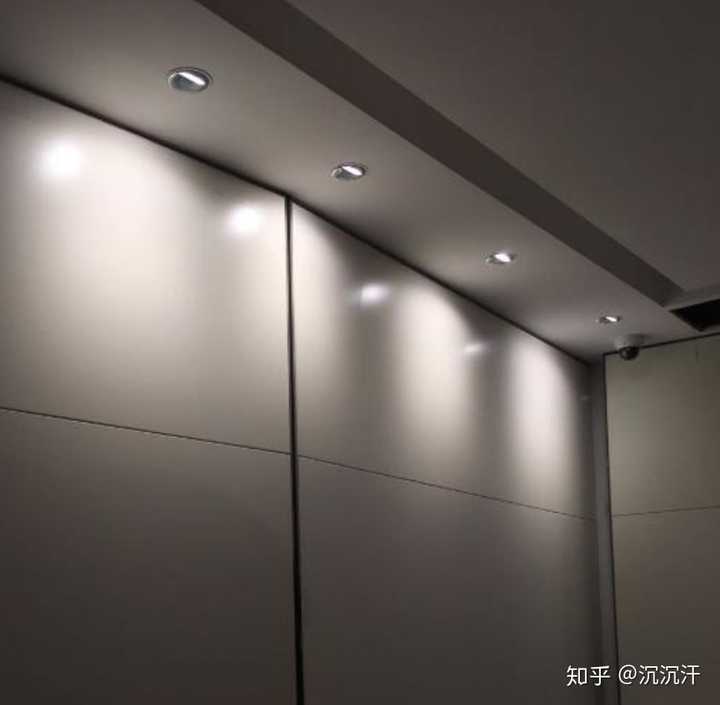 室内营造擦墙和洗墙效果分别应该用射灯还是筒灯灯的照射范围和安装