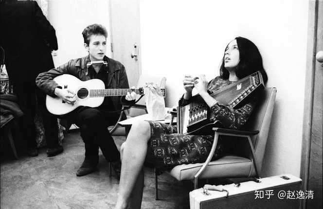 bob dylan and joan baez, new york city, 1964.