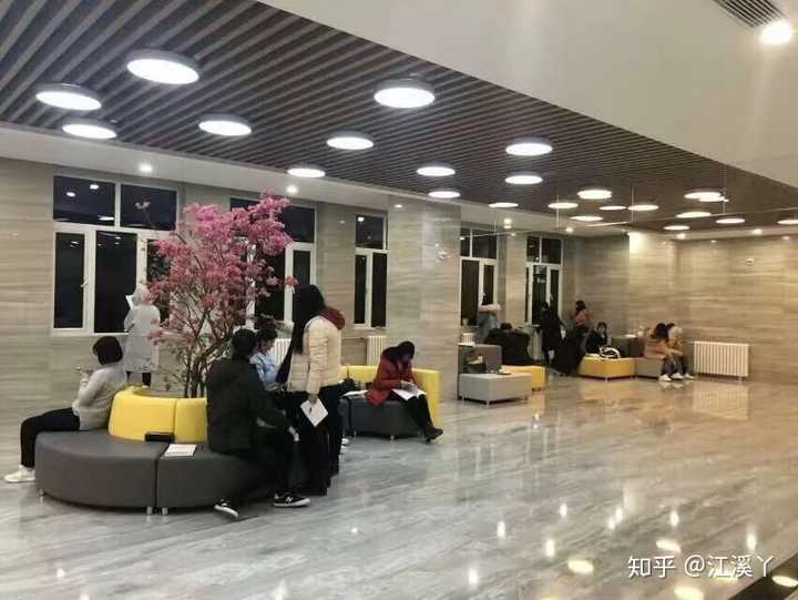 山东财经大学东方学院真的像网上说的很不好吗,求学姐学哥解答一下