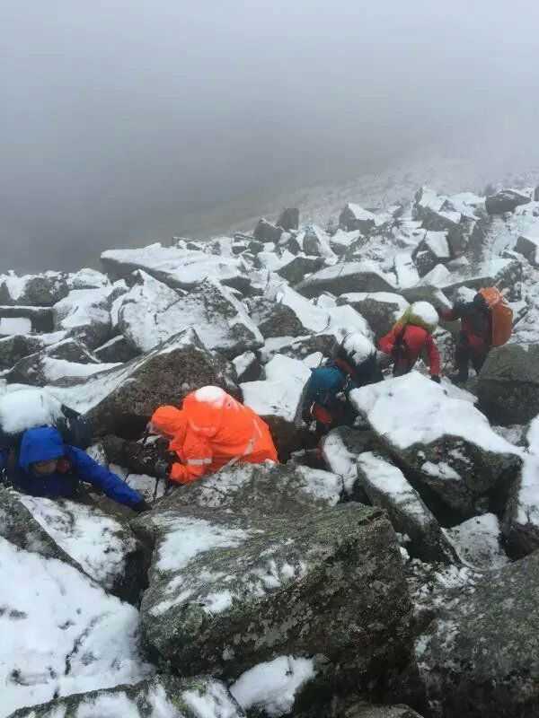 如何看待户外团体穿越秦岭鳌太线遭遇暴风雪,目前 23