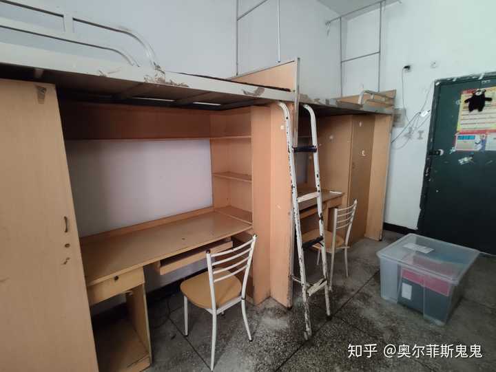 成都信息工程大学的计算机科学与技术专业如何?课程设置是怎样的?