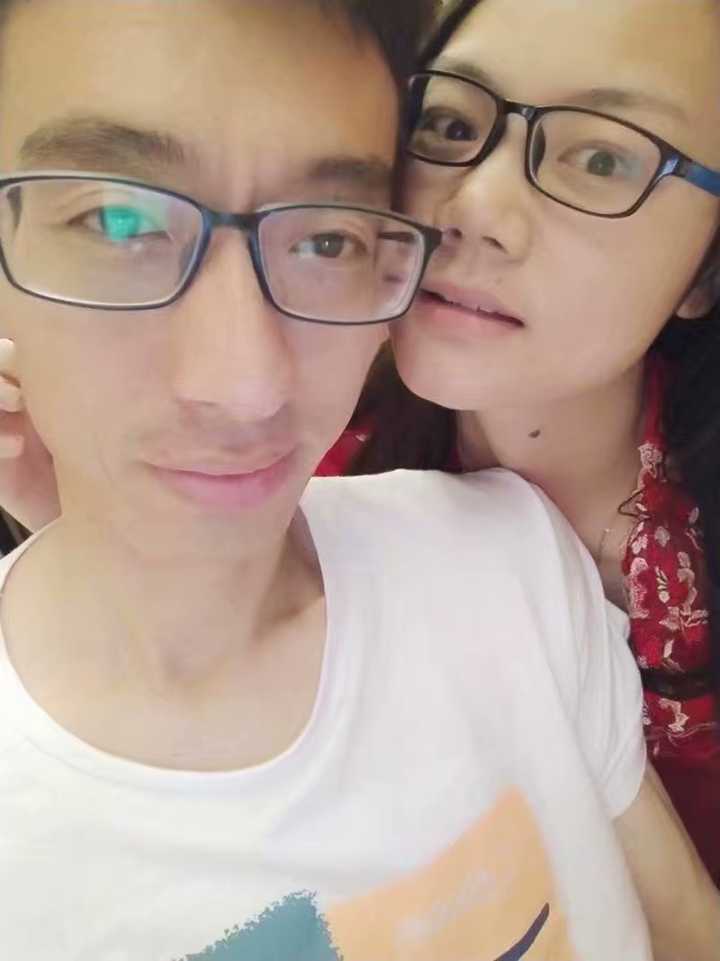 有个漂亮女朋友是种怎样的体验?
