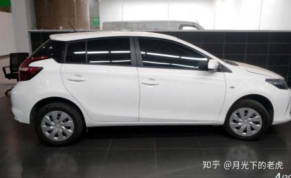 落地10w左右的自动挡的车,是吉利帝豪好还是本田飞度比较好,其他的