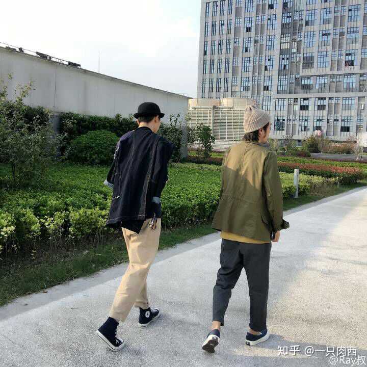 182cm150斤男生照片,男生178cm150斤照片 挺廓得版型很适合答主这种清瘦型的男生.