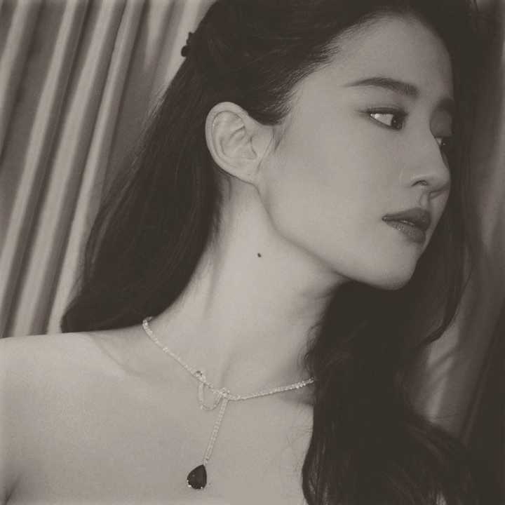 霸道女总裁型