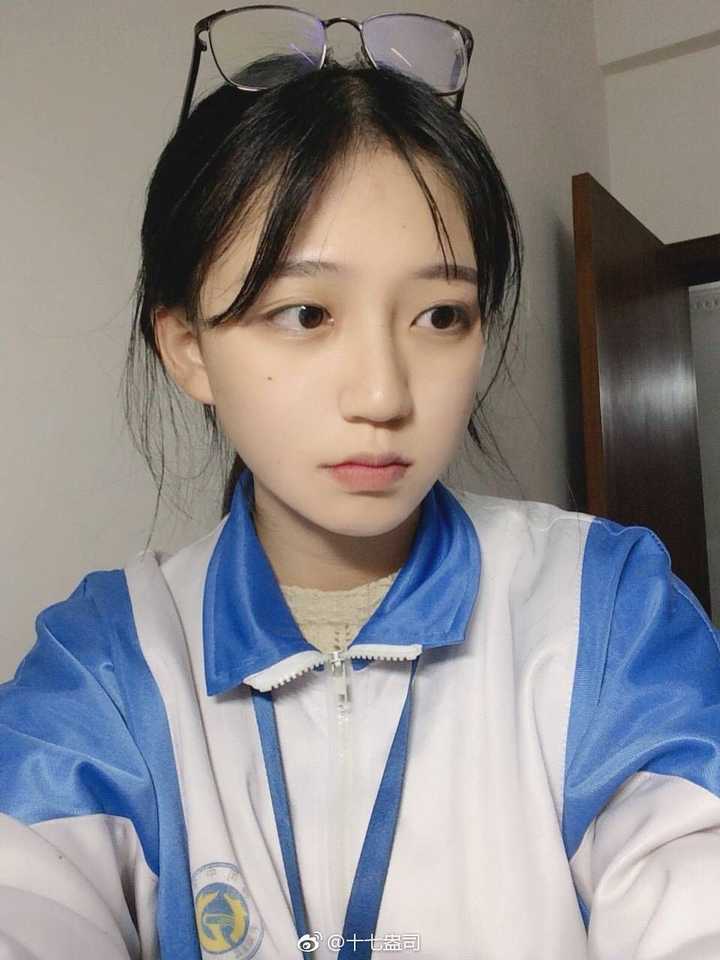 你见过最美的高中女生是什么样子?