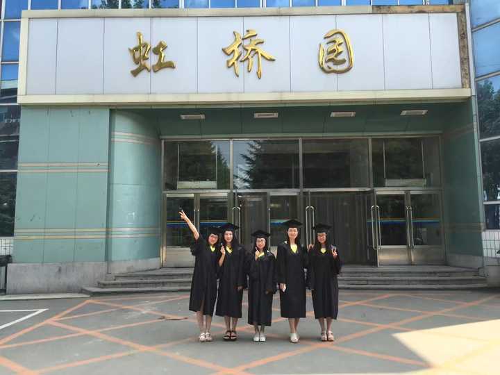 吉林大学南湖校区环境怎么样?