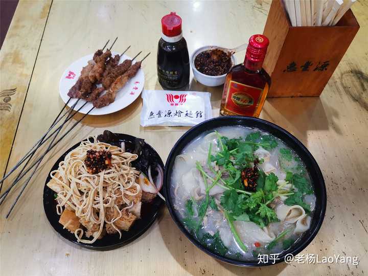 一个人在外面吃饭你一般会吃什么?