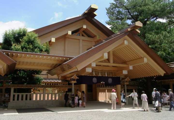 日本的神社建筑构造的几个问题?