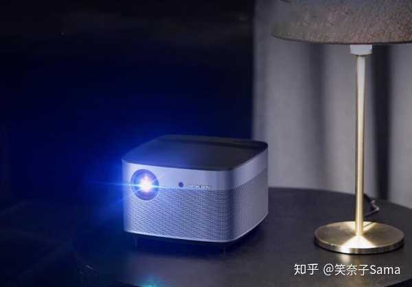投影机极米 h2 与坚果 j7 哪个好?