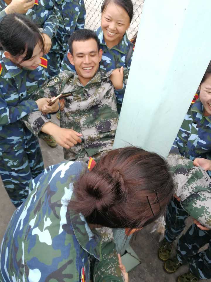 楼上的,你说阿鲁巴女生做不来?我是不服的