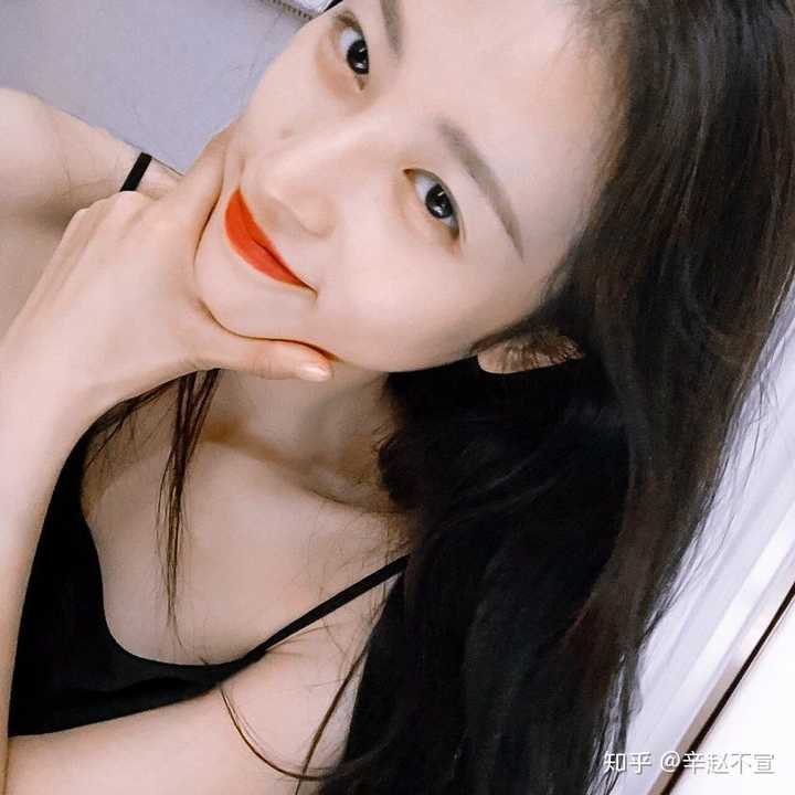 周哥日常私服,可盐可甜