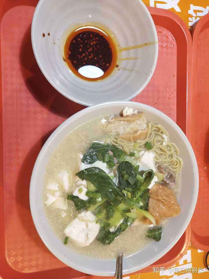 学校食堂的饭菜好吃是种怎样的体验?