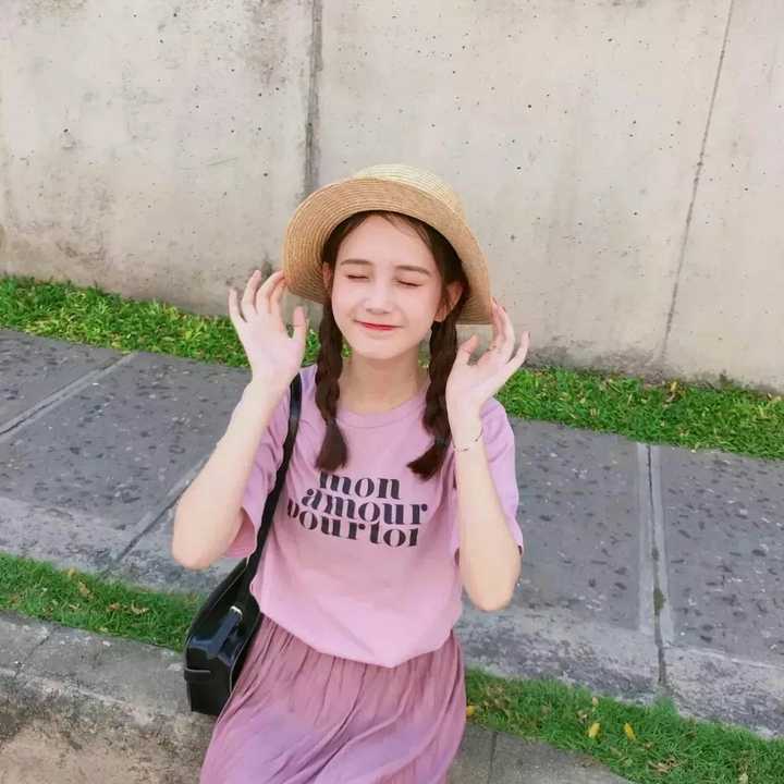 有哪些女生用的小清新头像,贴进自然.绿色清新不模糊的那种?