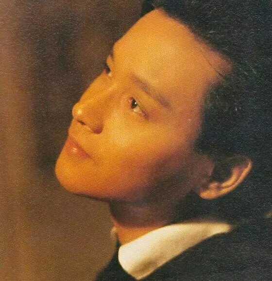 为什么说头像要帅但不能用张国荣?