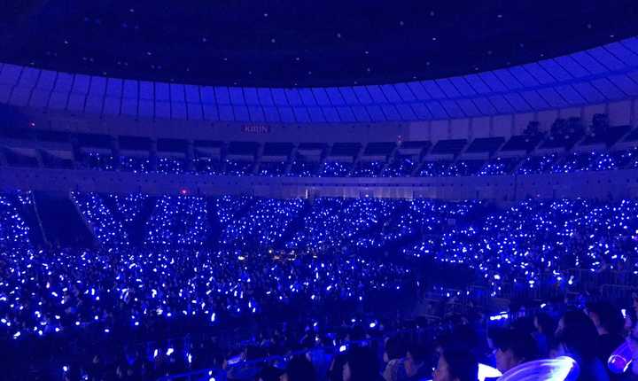应援色宝蓝色 直到宝蓝色覆盖全世界,super junior也不会停下脚步!