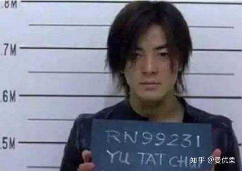 如何看待mugshot(入狱照)的跟风热潮?