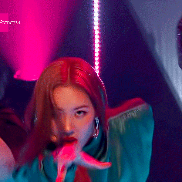 除了林允儿崔雪莉郑秀晶,不能没有四代颜值之光,我的手机内存快被她