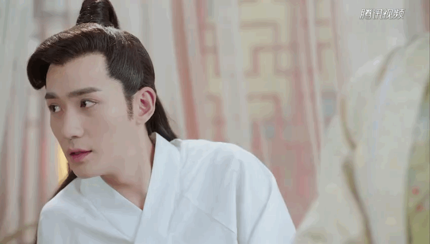 剧里的男二(当时就想:女主真眼瞎,看不到好男银),觉得帅演技又好好