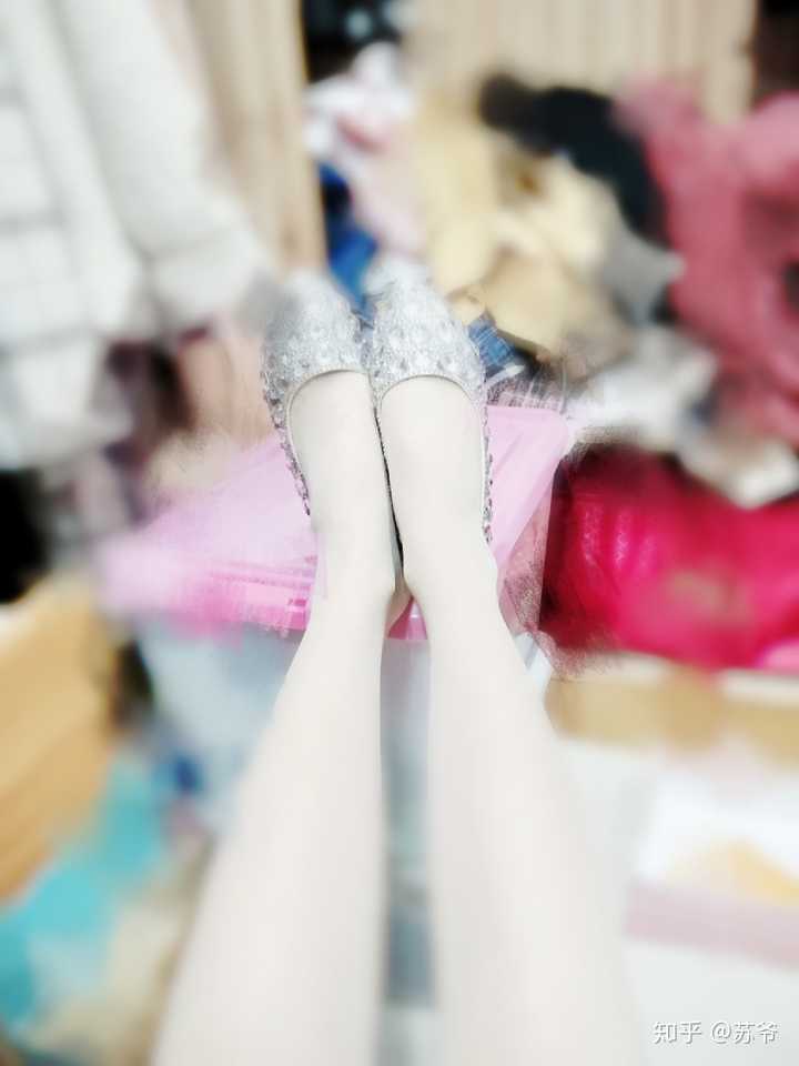 是否存在北方女生比南方女生更喜欢穿白袜子的现象?