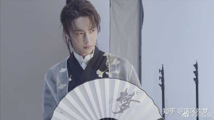 各位姐妹们有没有王一博的电脑壁纸!最近迷上他了!