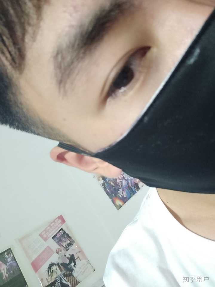 男生眼睛好看是什么样的一种体验?
