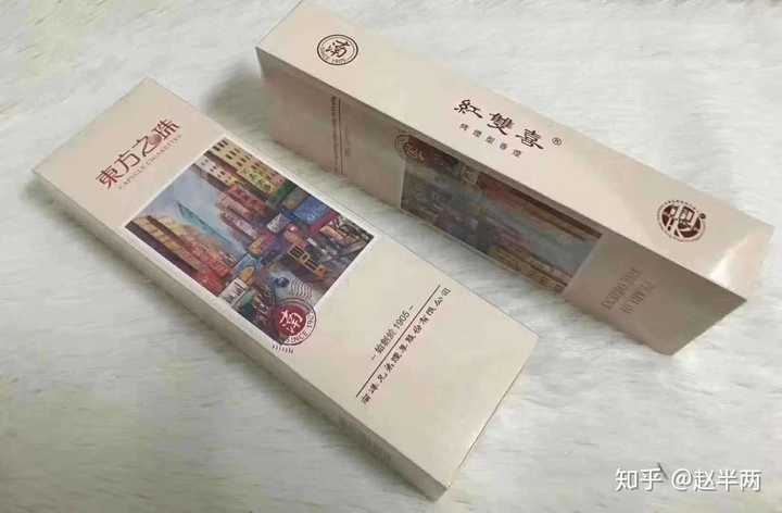 这款奶茶爆珠很香,捏开爆珠奶味很浓,不用细细品就能品尝出奶茶的淡淡