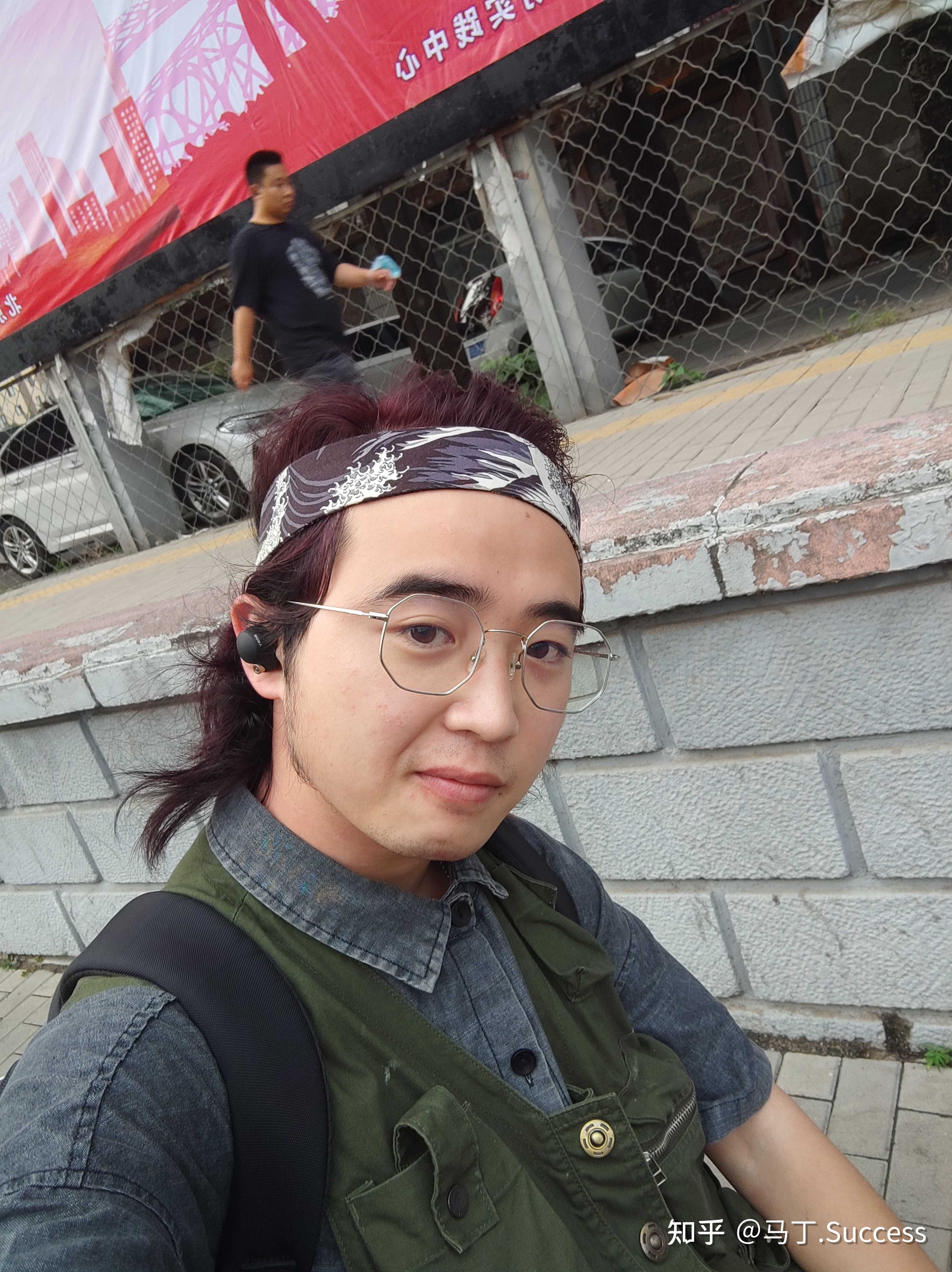 马丁.success 的想法: 马老师和支持他的男孩子子