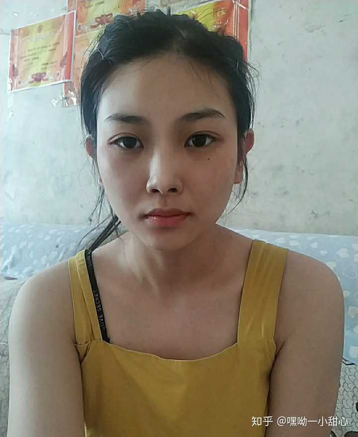 女生们素颜都是什么样的?