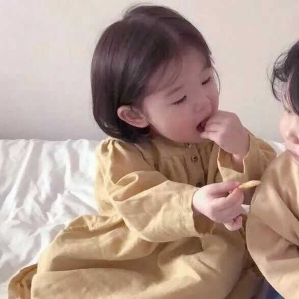 我又攒了好多头像～ 每次换头像都心情美美哒 () 特别是小女孩动物的