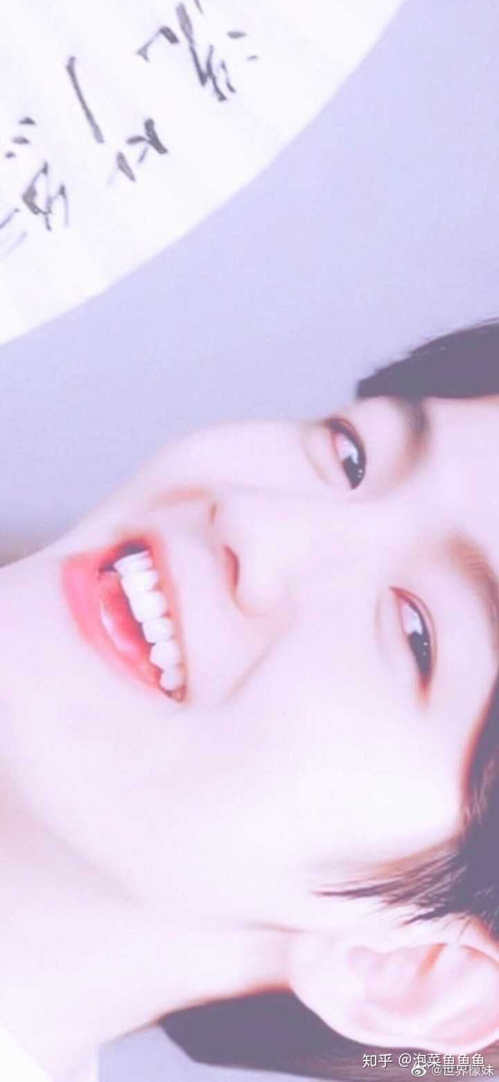 有没有姐妹有边伯贤王银的壁纸,想要谢谢?